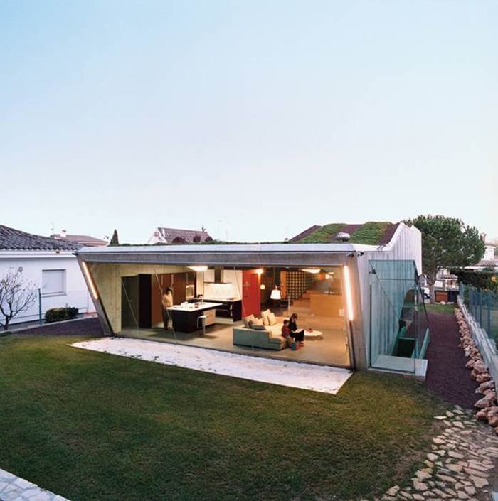 Villa bioarchitettonica (www.newhouseofart.com)
