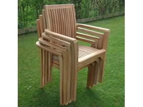 Pregi dei tavoli giardino teak