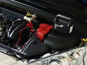 Caricare batteria auto