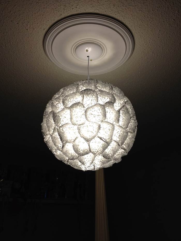 Lampadario fatto con i pirottini