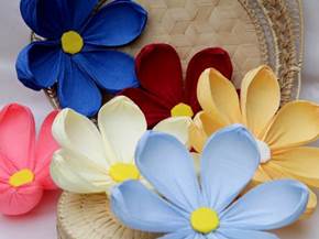 Fiori di carta fai da te