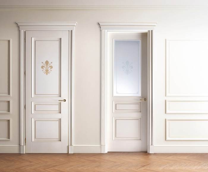 Porta con vetro sabbiato