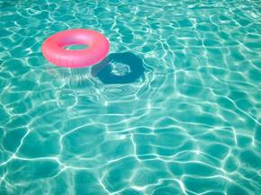 I migliori accessori per la piscina
