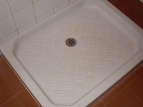 Sostituzione sifone piatto doccia