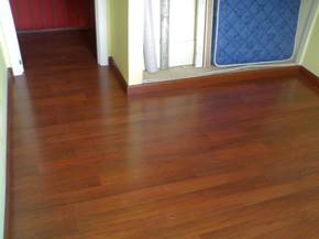 Caratteristiche del parquet sintetico