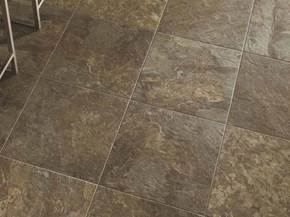 Come effettuare la posa delle piastrelle in pvc