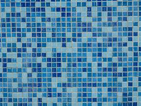 Come posare piastrelle a mosaico