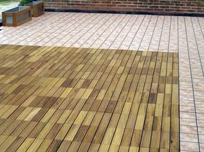 Pavimenti galleggianti per terrazzi
