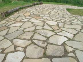 Realizzare pavimenti in pietra
