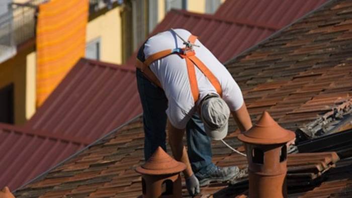 Operaio specializzato al lavoro
