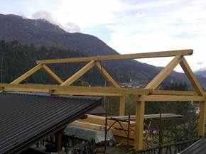 Capriate in legno lamellare