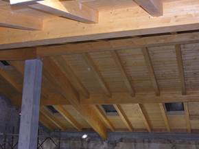 Travi in legno per tetti