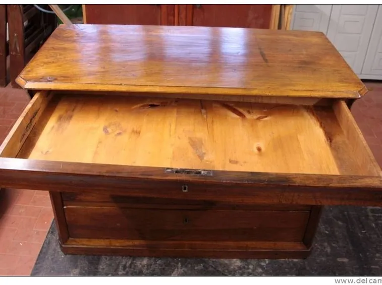 Cassettone in stile Luigi Filippo