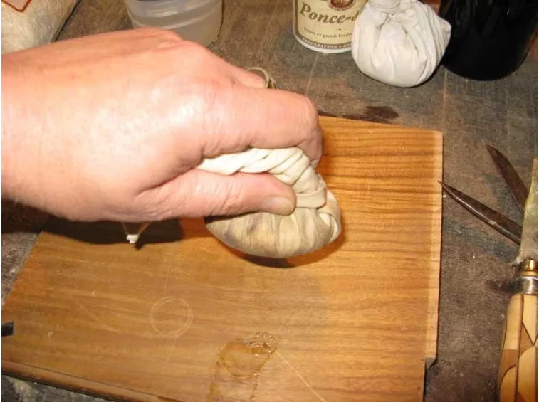 Verniciatura a stoppino