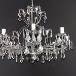 lampadario a gocce per la camera