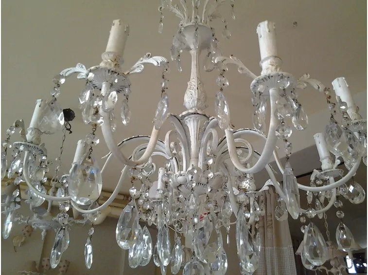 lampadario a gocce avorio