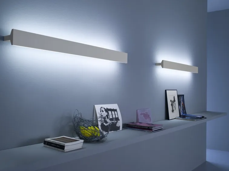 Esempio di lampada da muro