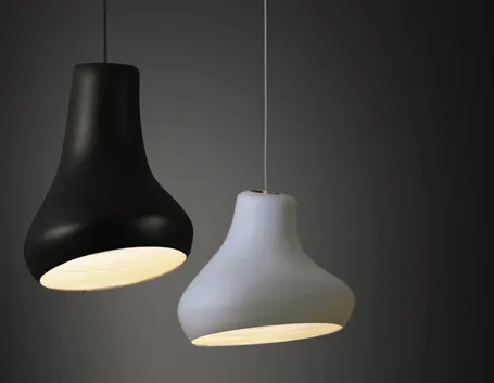 Lampada bianca e nera