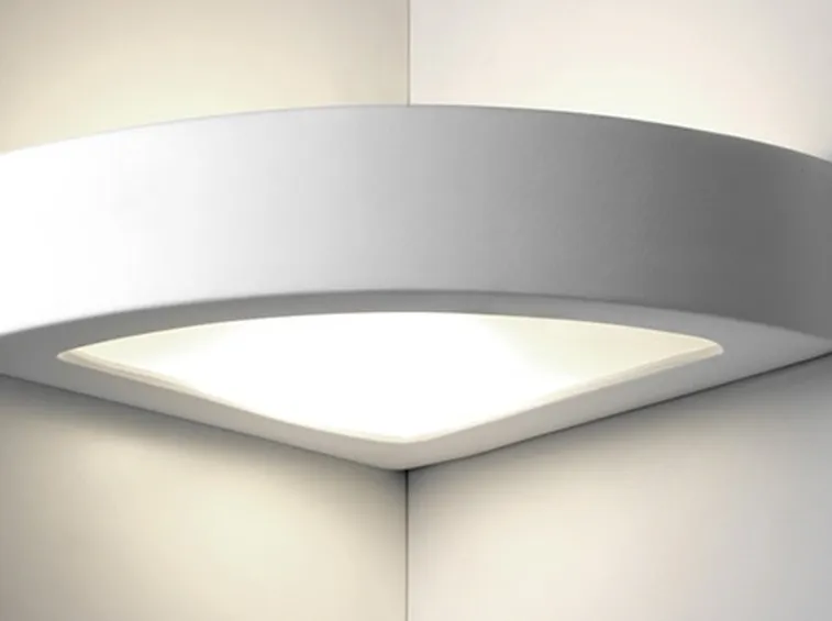 Un modello di lampada ad angolo