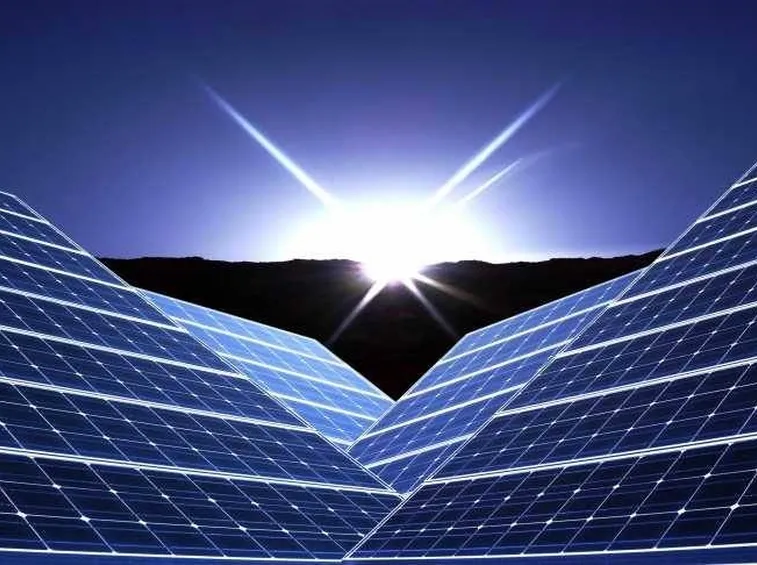 Il costo di un impianto fotovoltaico si aggira intorno ai 3000 euro a kilowattora