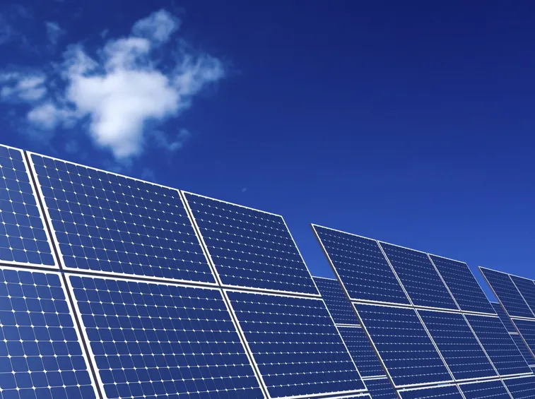 Il costo del fotovoltaico è letteralmente crollato nel corso degli anni