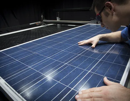 Certificazione moduli - Simulatore solare