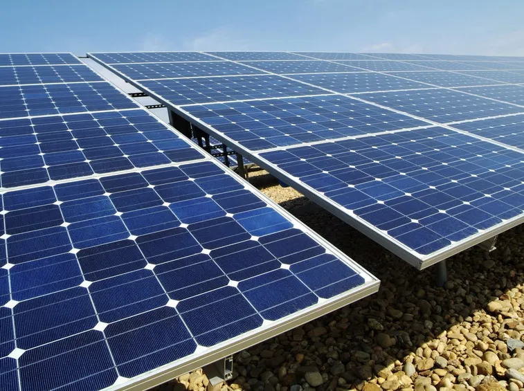 Esempio di grande impianto fotovoltaico.