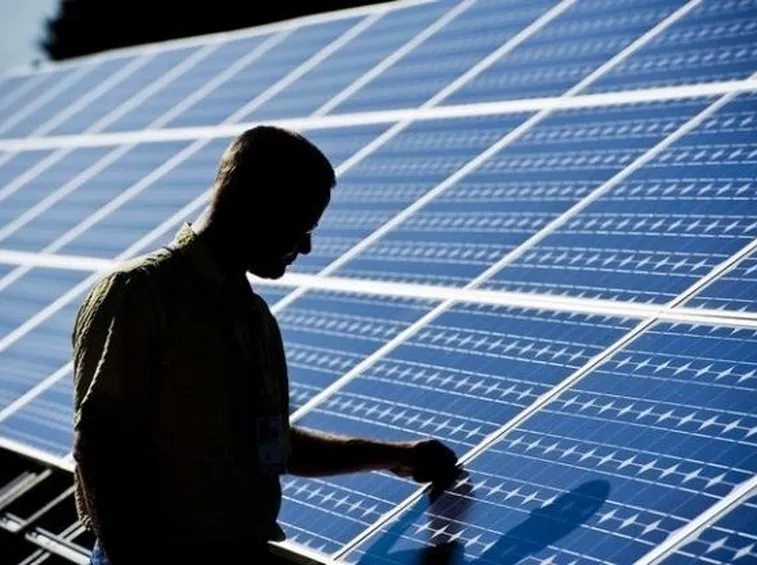assistenza pannelli fotovoltaici