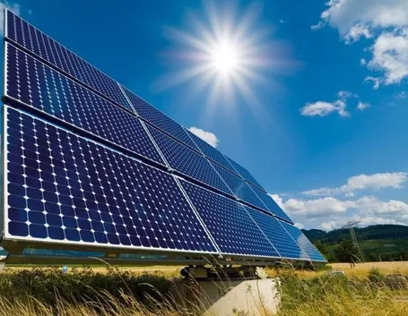 La produzione di pannelli fotovoltaici potrebbe entrare in crisi nel 2015