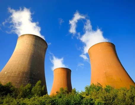 Anche l'energia nucleare è catalogata come alternativa