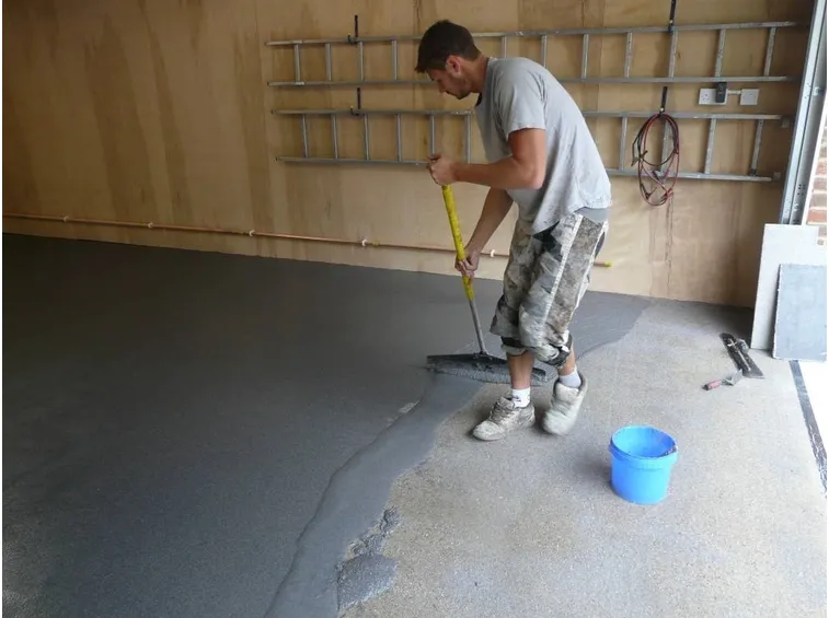 applicazione resina