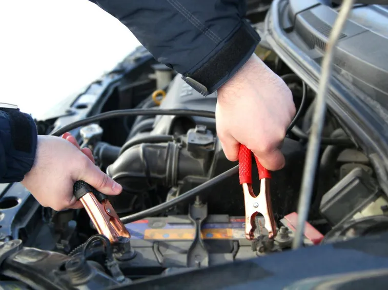 Caricare auto con altro veicolo