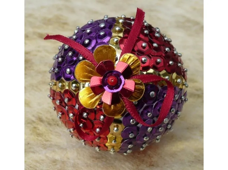 paillettes e spilli