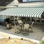 Tenda da sole colorata