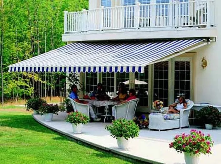 Tenda da sole per giardino