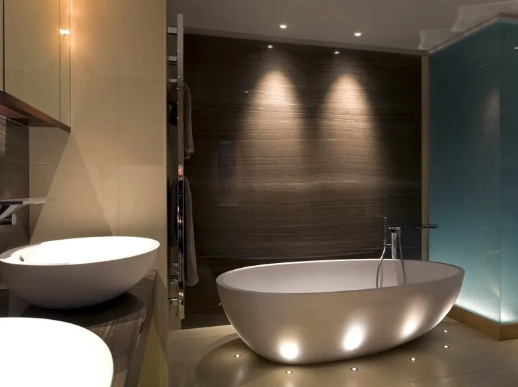 Luci led colorate per il bagno