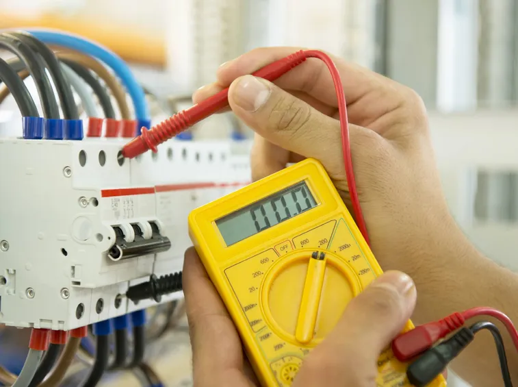 Gli strumenti per le verifiche possono essere dedicati o multifunzione