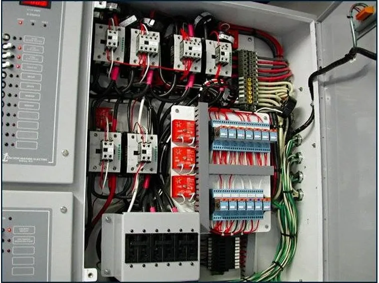 Le verifiche degli impianti elettrici sono previste dal DPR 46/90