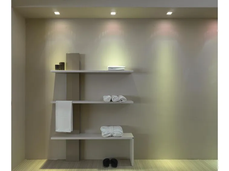 Termoarredo dal design minimalista specifico per il bagno