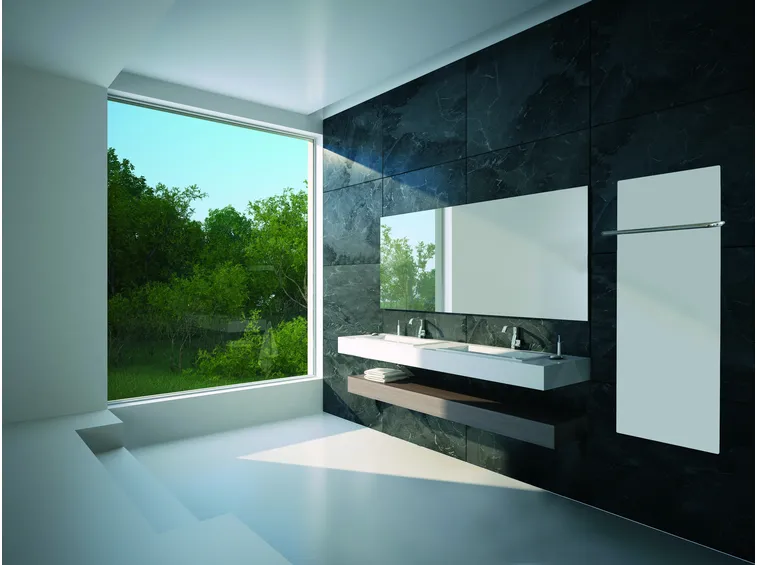 Bagno con pannelli a infrarossi in vetro