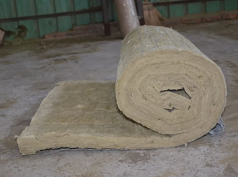 Coperta isolante in lana di roccia