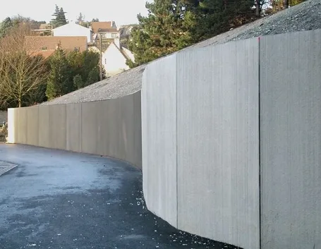 Muro di sostegno di un terrapieno