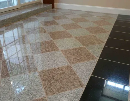 Elegante pavimentazione interna in granito