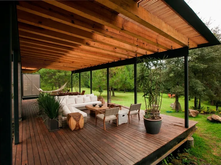 Bellissimo terrazzo in legno