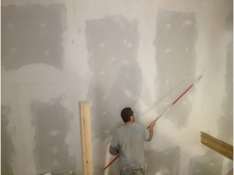Fase di costruzione di un soppalco