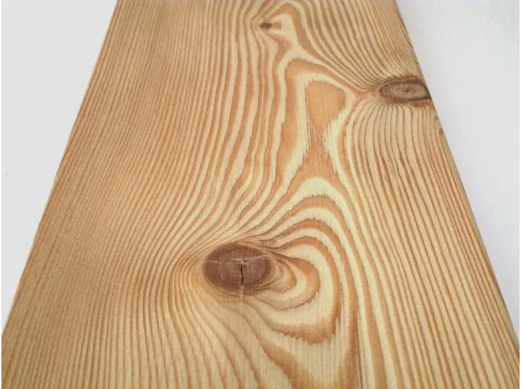 Legno di abete rosso per rivestimenti