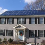 Esempio di pannelli fotovoltaici installati sui tetti