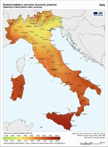 La mappa di rendimento degli impianti fotovoltaici in Italia
