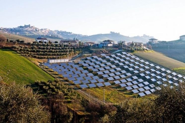 pannelli solari azienda agricola