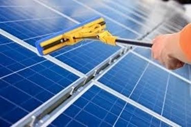 pulizia dei pannelli fotovoltaici